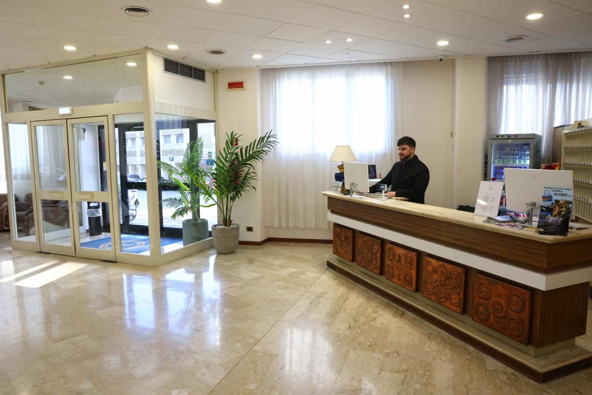 Hotel Palace Masoanri'S Reggio di Calabria Exteriér fotografie